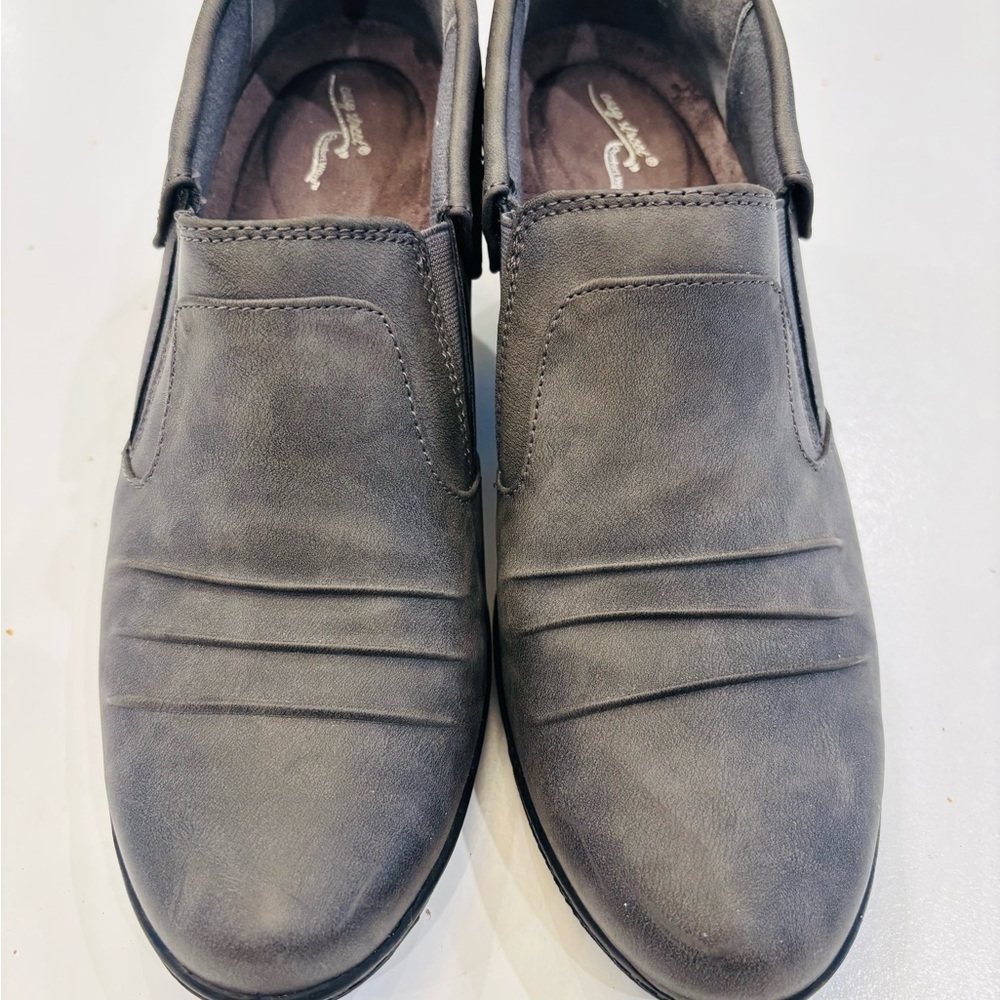 Easy Street Dark Gray Ankle Bootie slip on size 9 - Picture 4 of 11